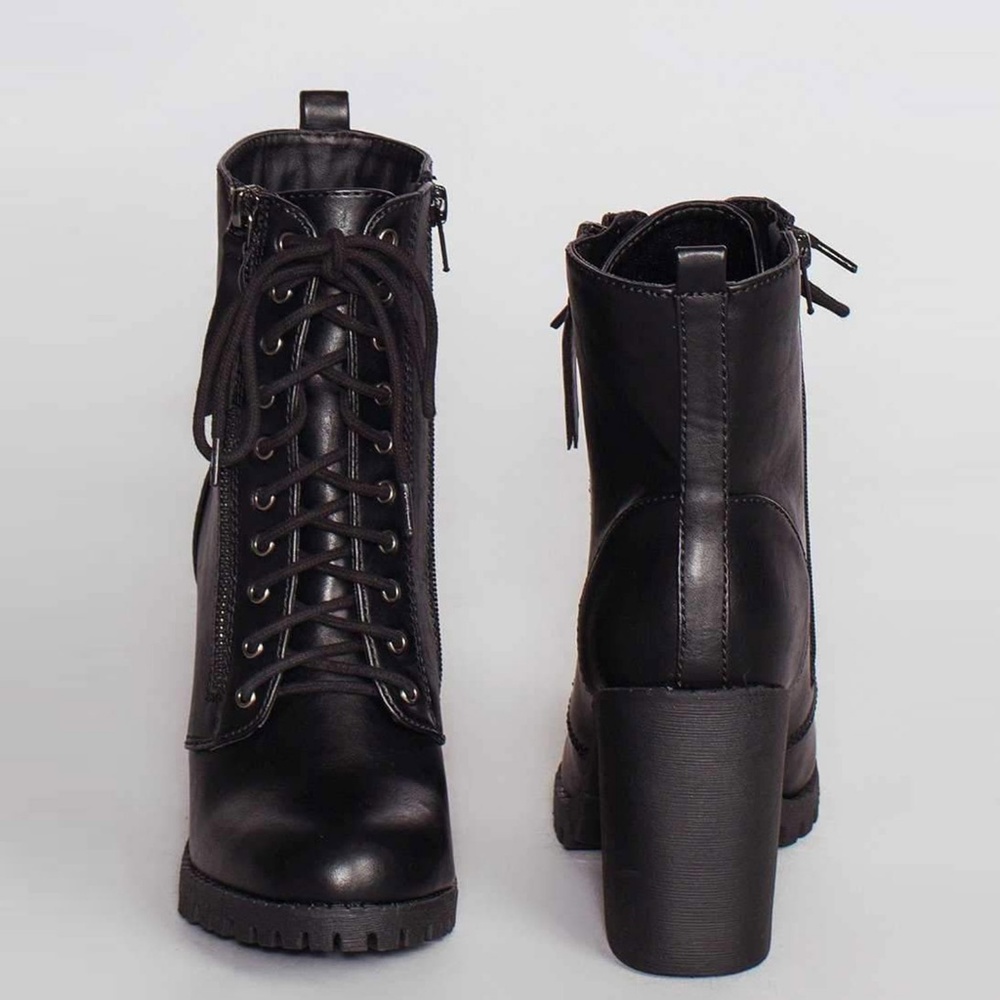 NEW🔥 Lace-Up Combat Moto Ankle Booties Boot Lug Platform Chunky Block High Heel - Picture 4 of 5